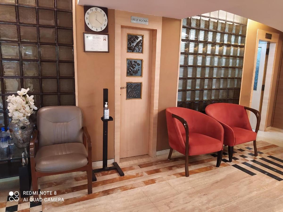 Hotel Plaza Мумбаї Екстер'єр фото